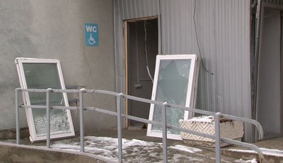 "Подаємо транспорт, очікуємо пасажирів": місяць після влучання в автостанцію в Черкасах "Подаємо транспорт, очікуємо пасажирів": місяць після влучання в автостанцію в Черкасах
