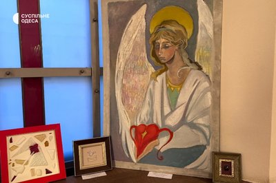 В Одесі відкрили виставку "Кров життя" для підтримки донорства крові В Одесі відкрили виставку "Кров життя" для підтримки донорства крові
