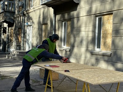 Під постійними обстрілами :як комунальники Херсона забезпечують життєдіяльність міста Під постійними обстрілами :як комунальники Херсона забезпечують життєдіяльність міста