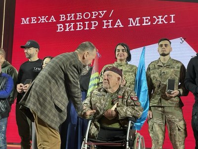 Володимир Миколаєнко, Григорій Янченко, Українська правда, УП 100 Володимир Миколаєнко, Григорій Янченко, Українська правда, УП 100