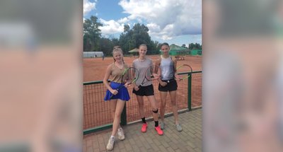 У Києві тенісисти Сумщини продовжують виступ на чемпіонаті України У Києві тенісисти Сумщини продовжують виступ на чемпіонаті України