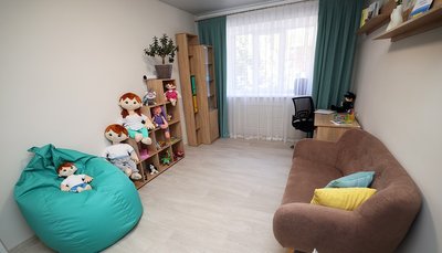 У Хмельницькому відкрили "зелену кімнату" для підтримки постраждалих від насильства жінок та дітей У Хмельницькому відкрили "зелену кімнату" для підтримки постраждалих від насильства жінок та дітей