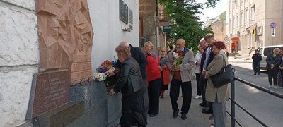 День пам’яті жертв політичних репресій, КДБ, розстріли, заслання, політв’язні День пам’яті жертв політичних репресій, КДБ, розстріли, заслання, політв’язні