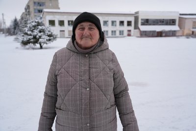 "Страшно, але сподіваємося що не дійдуть": як живуть у Просяній на Дніпропетровщині за 17 км від лінії бойових дій "Страшно, але сподіваємося що не дійдуть": як живуть у Просяній на Дніпропетровщині за 17 км від лінії бойових дій