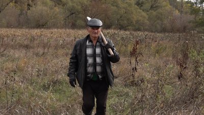 Дати воді волю: як жителі села на Черкащині самотужки відновлюють пересохлий ставок