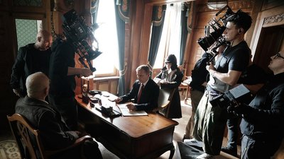 Під час зйомок сатиричного трилеру "Смерть Путіна" польського режисера Патрика Веґи Під час зйомок сатиричного трилеру "Смерть Путіна" польського режисера Патрика Веґи