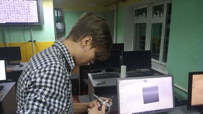 Безпілотник для Збройних сил України розробляють вихованці інженерного гуртка з Малина на Житомирщині Безпілотник для Збройних сил України розробляють вихованці інженерного гуртка з Малина на Житомирщині
