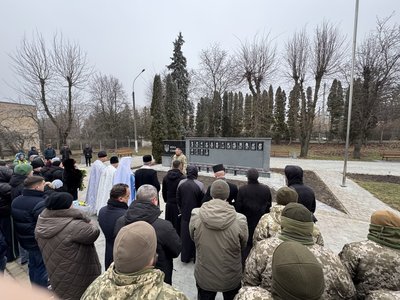 працівники тцк, загиблі, меморіальна стела, тернопіль