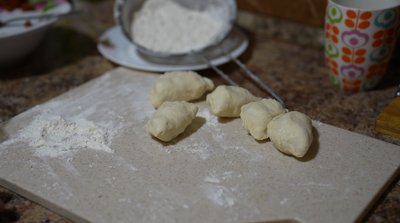 Вареники з курагою та халвою: які пісні страви готують на Черкащині Вареники з курагою та халвою: які пісні страви готують на Черкащині