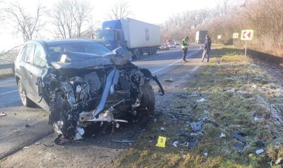 На Хмельниччині у ДТП травмувалося четверо людей На Хмельниччині у ДТП травмувалося четверо людей