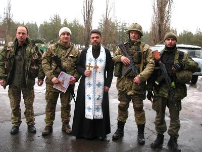 "Це більше соціальне служіння": медичний капелан із Полтави Сергій Сущенко про службу "Це більше соціальне служіння": медичний капелан із Полтави Сергій Сущенко про службу