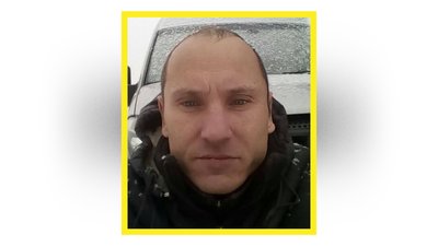 На Чернігівщині попрощалися з бійцями Дмитром Кнорозом, Сергієм Горобцем та Русланом Набільським На Чернігівщині попрощалися з бійцями Дмитром Кнорозом, Сергієм Горобцем та Русланом Набільським