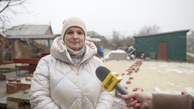 "Дома є дома, буду тут до останнього": як живуть мешканці села Великий Бобрик під час війни "Дома є дома, буду тут до останнього": як живуть мешканці села Великий Бобрик під час війни