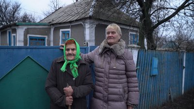 "Нас убивають й знищують". Як живуть люди, які лишилися у прифронтовому Веселому на Дніпропетровщині "Нас убивають й знищують". Як живуть люди, які лишилися у прифронтовому Веселому на Дніпропетровщині