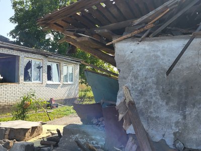 "Впав не збитий, а цілий шахед": наслідки російської в селі на Київщині "Впав не збитий, а цілий шахед": наслідки російської в селі на Київщині