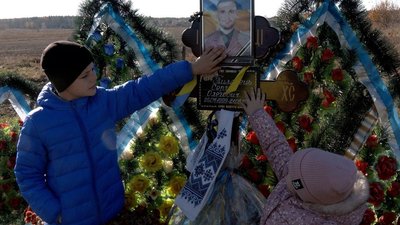 "Справжній лідер, який вів за собою людей": рідні та побратими загиблого оборонця з Вінниччини поділилися спогадами "Справжній лідер, який вів за собою людей": рідні та побратими загиблого оборонця з Вінниччини поділилися спогадами