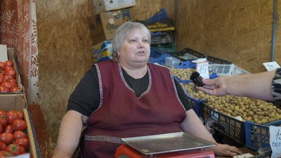 "Ціни по очах б’ють": скільки в Сумах коштують черешні та коли здешевіють "Ціни по очах б’ють": скільки в Сумах коштують черешні та коли здешевіють