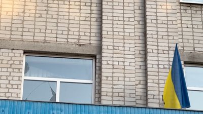 Наслідки дронової атаки: у Кропивницькому вибуховою хвилею пошкодило будівлю обласної філармонії Наслідки дронової атаки: у Кропивницькому вибуховою хвилею пошкодило будівлю обласної філармонії