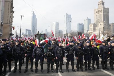 Протест польських фермерів, Варшава, 27 лютого 2024 Протест польських фермерів, Варшава, 27 лютого 2024