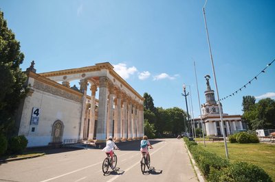 У Києві ВДНГ розширює мережу укриттів на території комплексу У Києві ВДНГ розширює мережу укриттів на території комплексу