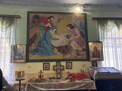Художник із Житомирщини написав понад 70 ікон для храмів Бердичівської громади