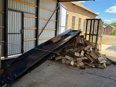 «Дешевше, ніж газом»: скільки на Черкащині коштують дрова «Дешевше, ніж газом»: скільки на Черкащині коштують дрова