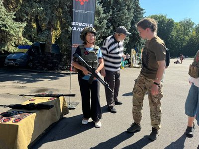 23 серпня / У Вінниці відбувся культурно-мистецький проєкт "ДНК Незалежності" 23 серпня / У Вінниці відбувся культурно-мистецький проєкт "ДНК Незалежності"