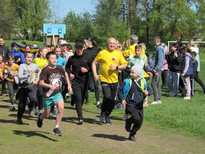 Долучилися учасники від 4 до 75 років: на Житомирщині провели забіг на підтримку ЗСУ Долучилися учасники від 4 до 75 років: на Житомирщині провели забіг на підтримку ЗСУ