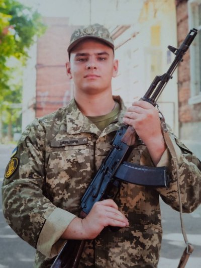 "Що Росії від того, що я тут плачу?": мати військового моряка понад два роки шукає сина "Що Росії від того, що я тут плачу?": мати військового моряка понад два роки шукає сина