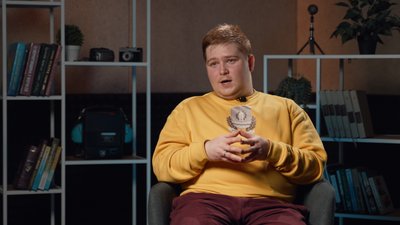 "Я перестав спілкуватися з сім’єю після питання «"Чий Крим?"»: історії росіян, які мріють отримати громадянство України "Я перестав спілкуватися з сім’єю після питання «"Чий Крим?"»: історії росіян, які мріють отримати громадянство України