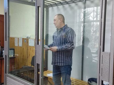 "Я опинився віч-на-віч з агресором": голову Середино-Будської громади Олександра Гена допитували в суді "Я опинився віч-на-віч з агресором": голову Середино-Будської громади Олександра Гена допитували в суді