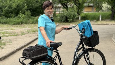 Сімейна лікарка Олена Каптаренко Краматорськ Донецька область Сімейна лікарка Олена Каптаренко Краматорськ Донецька область