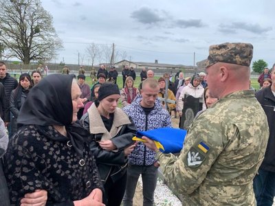 У Ростислава залишились батьки та донька У Ростислава залишились батьки та донька