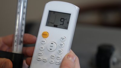 "У квартирі 11 градусів". Жителі різних районів Дніпра скаржаться на низькі температури в оселях "У квартирі 11 градусів". Жителі різних районів Дніпра скаржаться на низькі температури в оселях