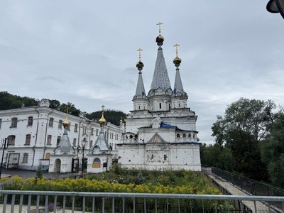 Без світла, зв’язку і під КАБами: як живе Святогірськ Без світла, зв’язку і під КАБами: як живе Святогірськ