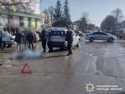 На Вінниччині водій Toyota насмерть збив жінку, ще одна ДТП — з травмованою