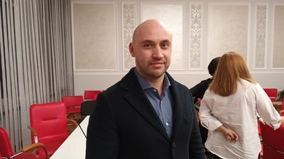 начальник відділу сім’ї, молоді і спорту, Кременецька громада, Андрій Станіславенко, клубна система спорту начальник відділу сім’ї, молоді і спорту, Кременецька громада, Андрій Станіславенко, клубна система спорту