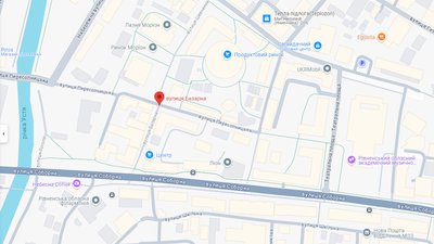 Вулицю Базарну в Рівному через організацію там ярмарку зробили пішохідною на сім років Вулицю Базарну в Рівному через організацію там ярмарку зробили пішохідною на сім років