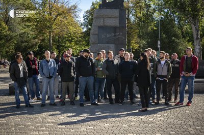 Акція моряків під пам'ятником Тарасу Шевченку в Одесі. 10 жовтня. Акція моряків під пам'ятником Тарасу Шевченку в Одесі. 10 жовтня.