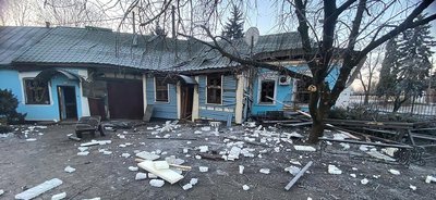 Наслідки обстрілів Донеччини 8 лютого. Фото: сайт поліції Донеччини Наслідки обстрілів Донеччини 8 лютого. Фото: сайт поліції Донеччини