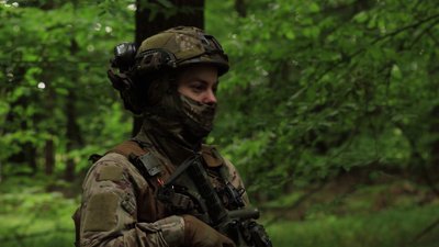 Бійці спецпідрозділу поліції оборонятимуть кордон на Рівненщині: як проходять тренування Бійці спецпідрозділу поліції оборонятимуть кордон на Рівненщині: як проходять тренування