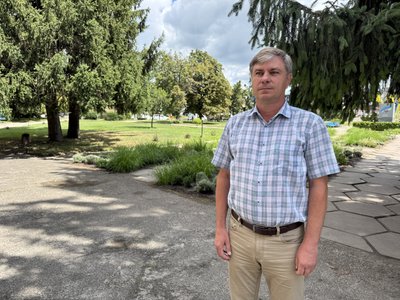 «Ями такі, що їхати неможливо»: коли відремонтують дорогу до села Старі Санжари «Ями такі, що їхати неможливо»: коли відремонтують дорогу до села Старі Санжари