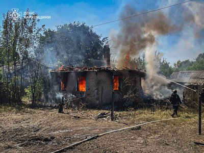 Наслідки обстрілу Новоплатонівки на Харківщині