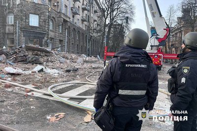 У перший день нового року Росія атакувала Київ безпілотниками: постраждали люди, є загибла