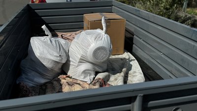 Речі евакуація люди бізнес фронт Покровськ Донецька область 2 вересня 2024 рік Речі евакуація люди бізнес фронт Покровськ Донецька область 2 вересня 2024 рік