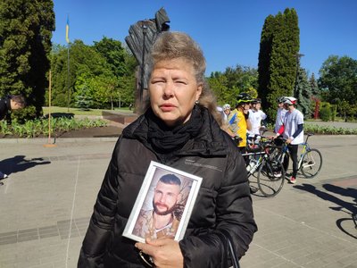 Мати загиблого бійця Надія Щирба, велопробіг
