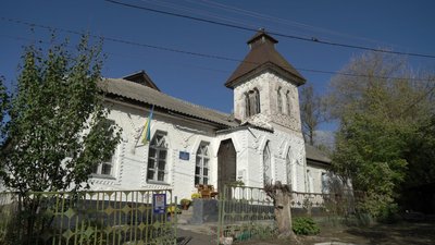 "Школи Сластіона: загублене минуле". Документальний проєкт про школи Лохвицького земства "Школи Сластіона: загублене минуле". Документальний проєкт про школи Лохвицького земства