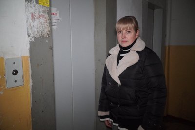 "У під'їзді та кімнатах однакова температура". Мешканці гуртожитку в Дніпрі чотири дні без світла та тепла "У під'їзді та кімнатах однакова температура". Мешканці гуртожитку в Дніпрі чотири дні без світла та тепла