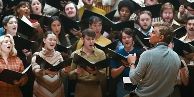 Бредлі Купер біжить за "Оскаром": рецензія на фільм "Маестро" Бредлі Купер біжить за "Оскаром": рецензія на фільм "Маестро"