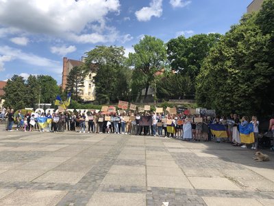 "Полон вбиває": в Ужгороді провели акцію на підтримку полонених